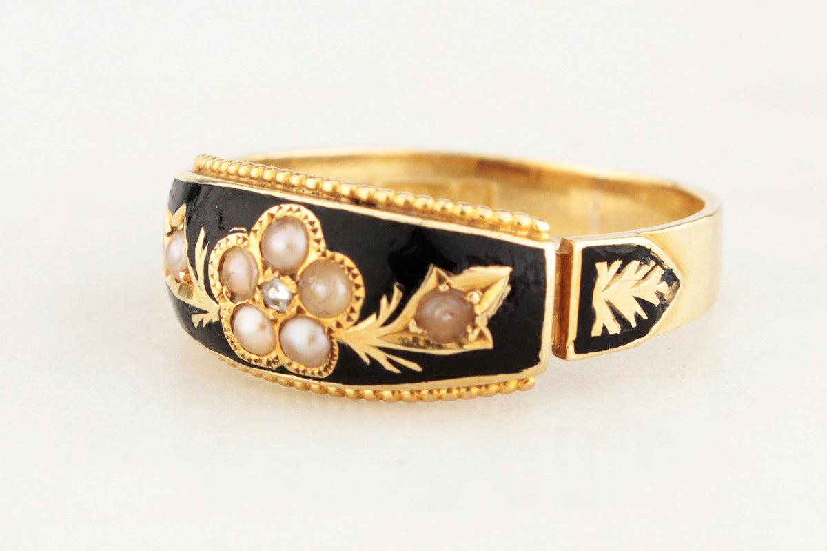 EDWARDIAN 1904 DIAMOND &amp; SEED PEARL MOURNING RING 15ct GOLD