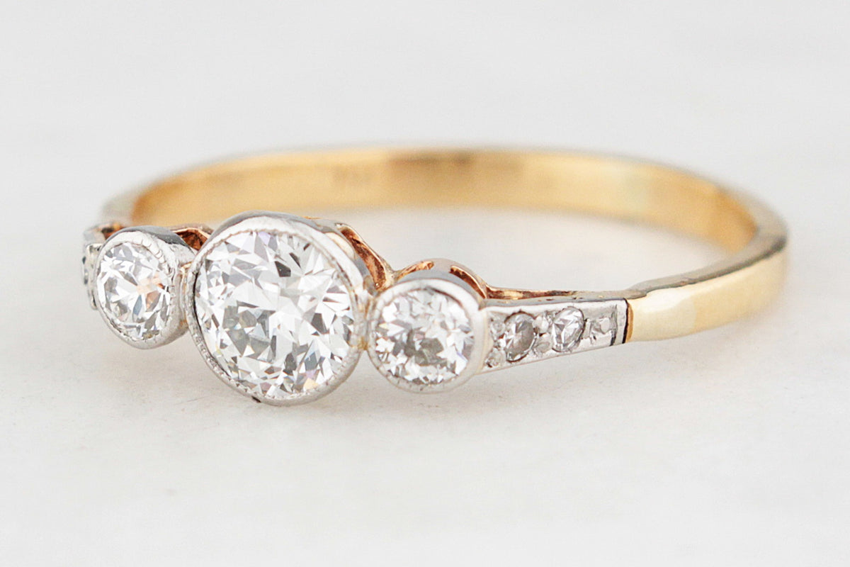 ANTIQUE EDWARDIAN c1910 DIAMOND TRILOGY RING 18ct GOLD