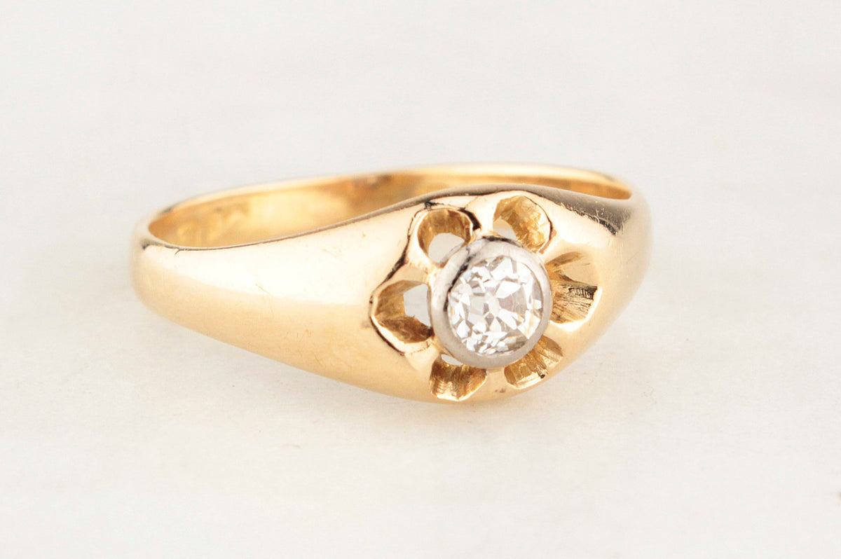 ANTIQUE EDWARDIAN .28ct DIAMOND FLOWER RING 18ct GOLD