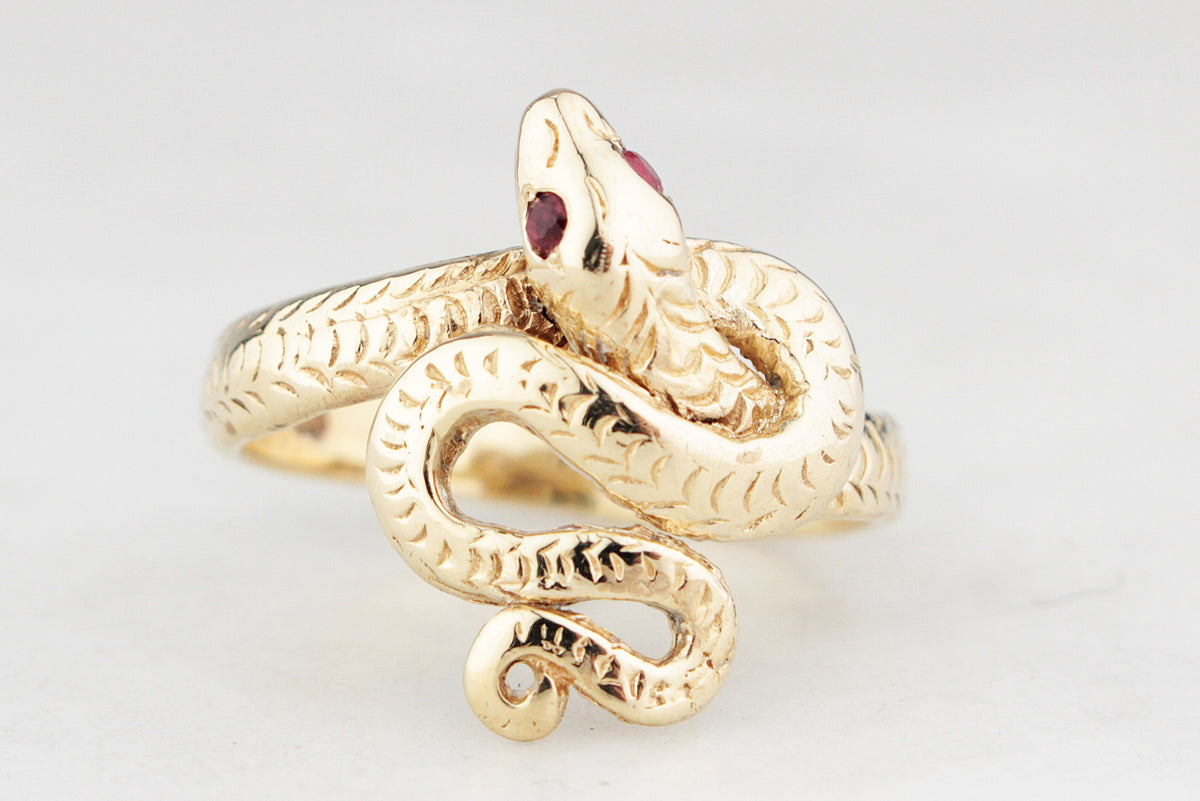 VINTAGE RUBY SERPENT RING 9ct GOLD