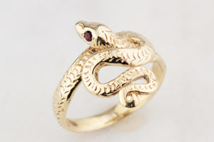 VINTAGE RUBY SERPENT RING 9ct GOLD