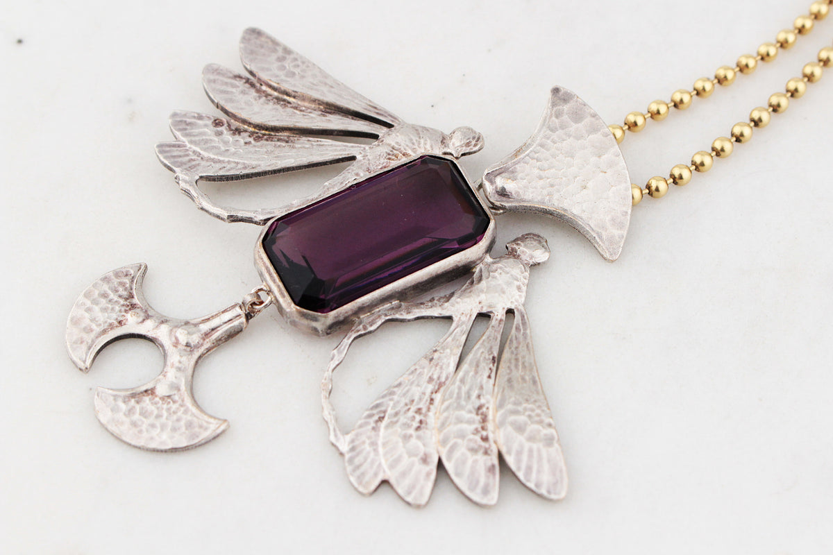 SILVER ARTS & CRAFTS 17ct AMETHYST DRAGONFLY PENDANT