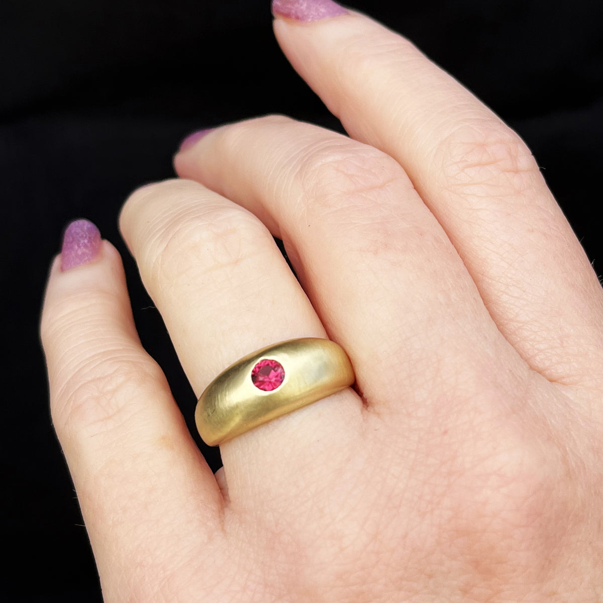 R&amp;V BESPOKE FLUSH SET RED TOURMALINE RING 14ct GOLD