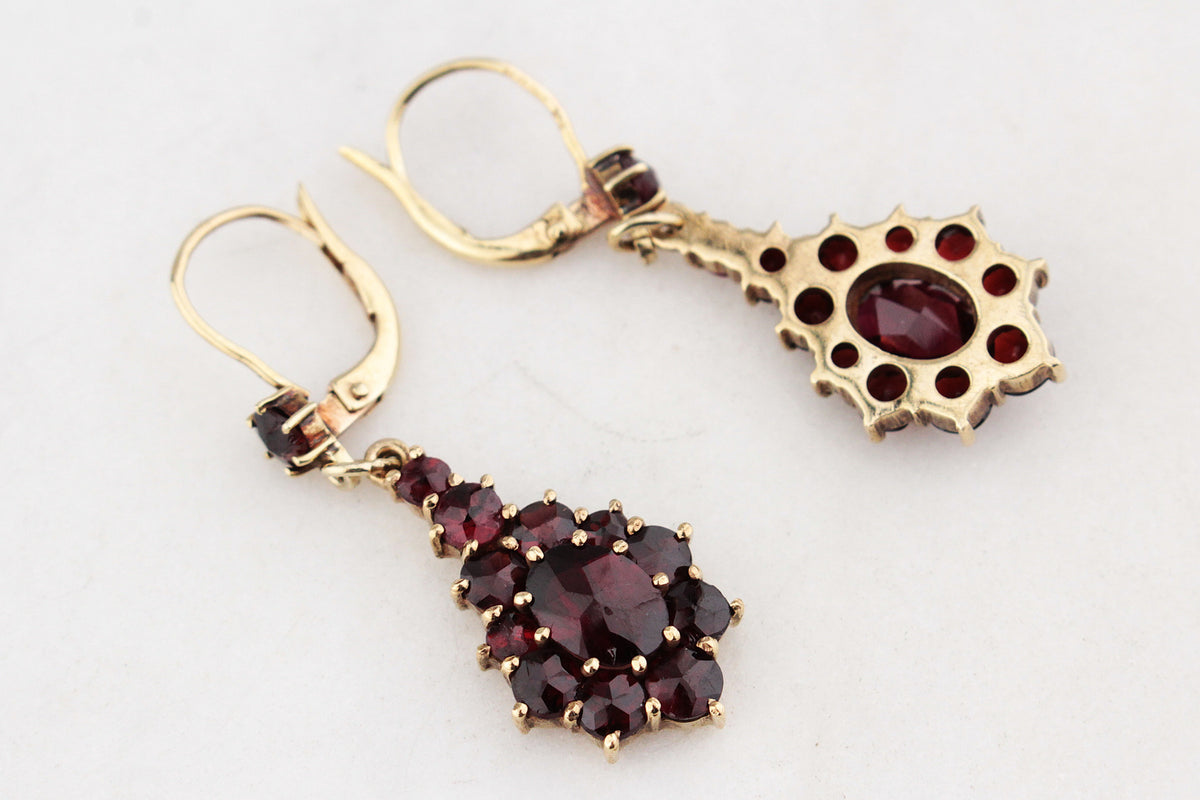VINTAGE RHODOLITE GARNET EARRINGS 9ct GOLD