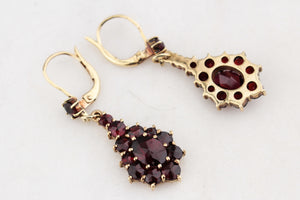 VINTAGE RHODOLITE GARNET EARRINGS 9ct GOLD