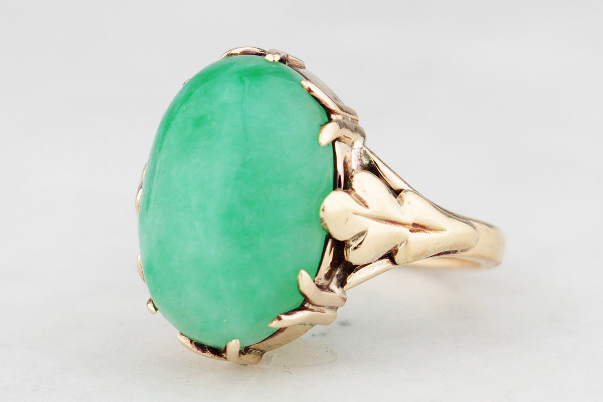 VINTAGE c1940’s JADE RING 14ct GOLD
