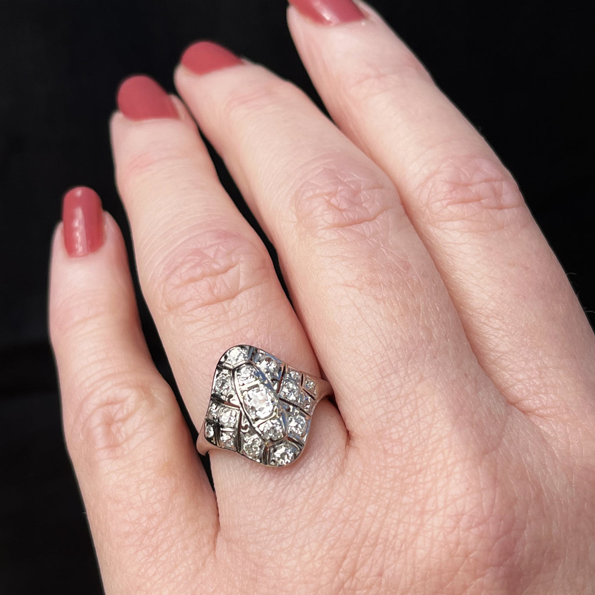 ART DECO c1920 DIAMOND RING 18ct GOLD