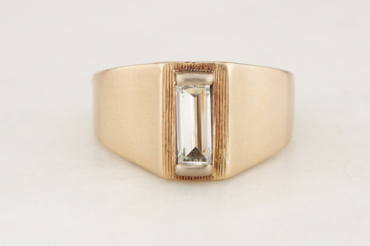 RETRO c1970 BAGUETTE CUT DIAMOND RING 9ct GOLD