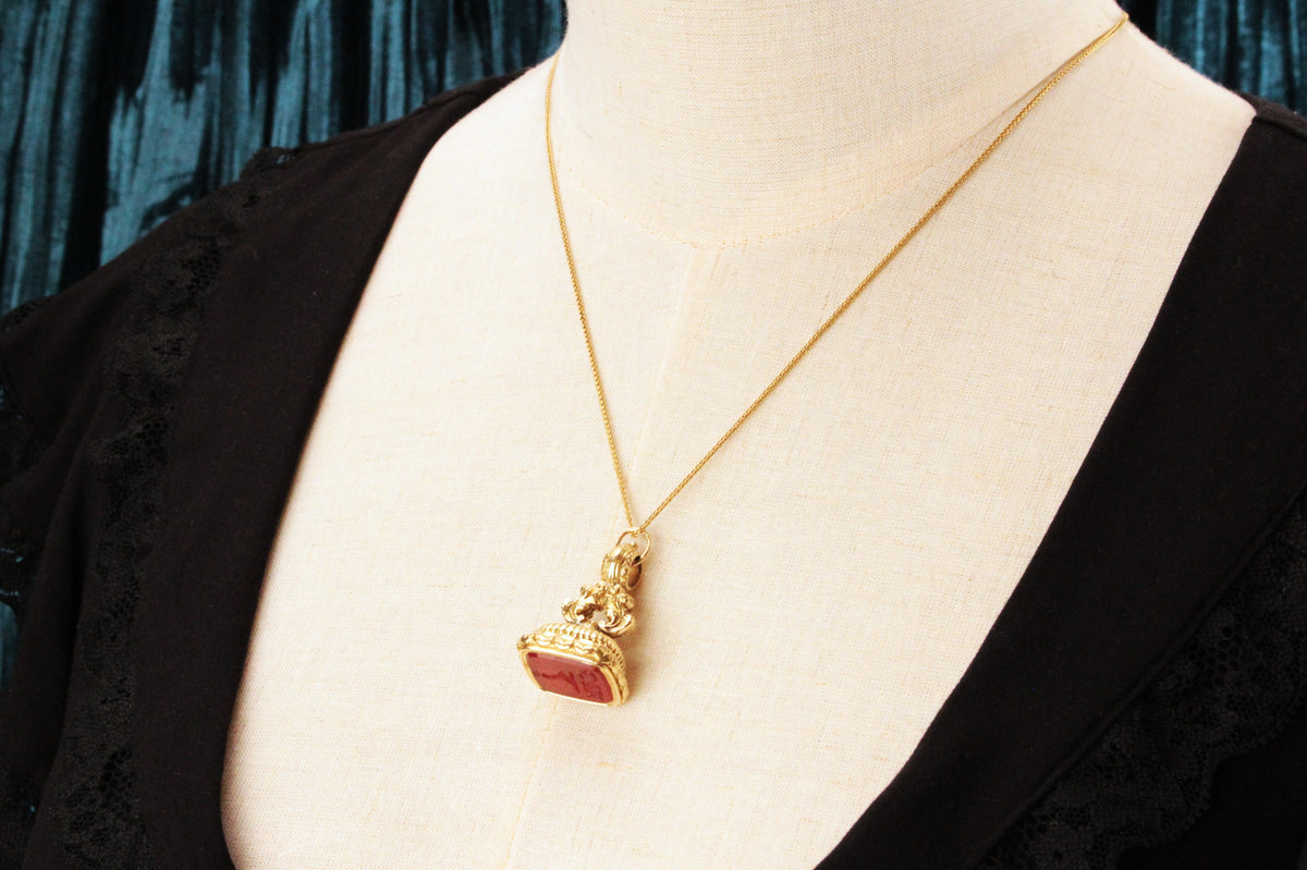 ANTIQUE VICTORIAN c1880 CARNELIAN INTAGLIO FOB SEAL 9ct GOLD