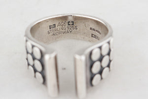 MID-CENTURY SCANDI STERLING SILVER RING