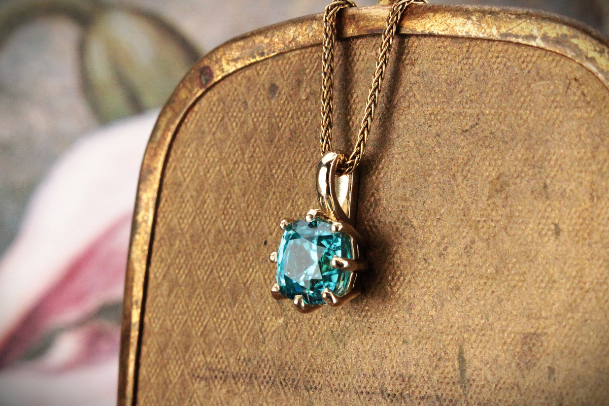 BESPOKE 3.35ct BLUE ZIRCON PENDANT 10ct GOLD
