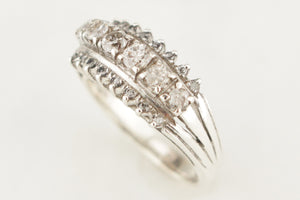 VINTAGE .68ct c1940/50 DIAMOND RING 18ct WHITE GOLD