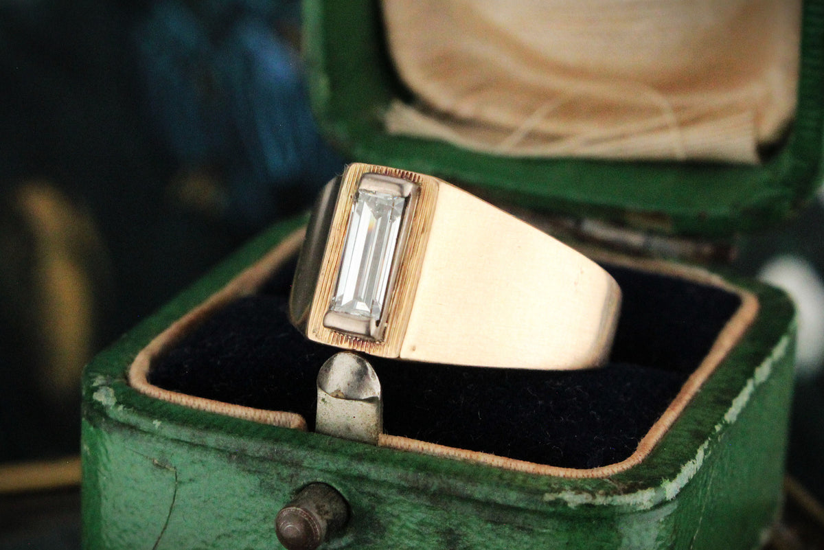 RETRO c1970 BAGUETTE CUT DIAMOND RING 9ct GOLD