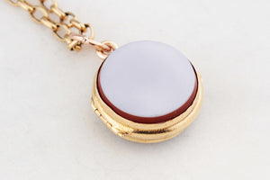 ANTIQUE VICTORIAN SARDONYX DOUBLE SIDED LOCKET 9ct GOLD