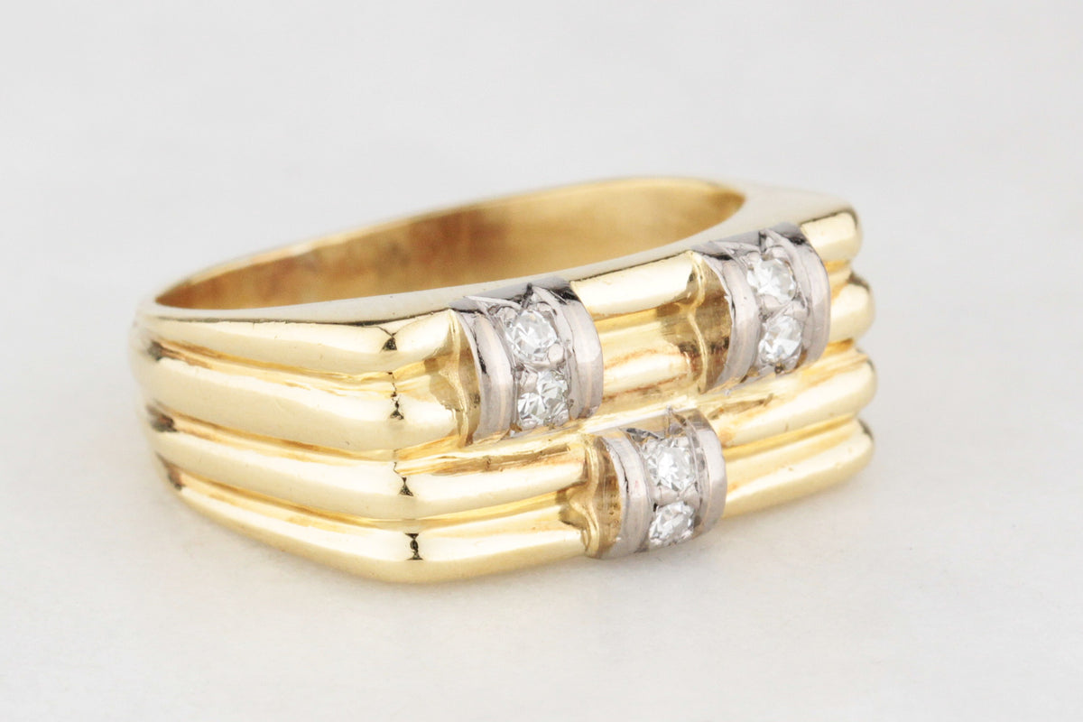 VINTAGE c1950&#39;s DIAMOND RING IN 18ct GOLD