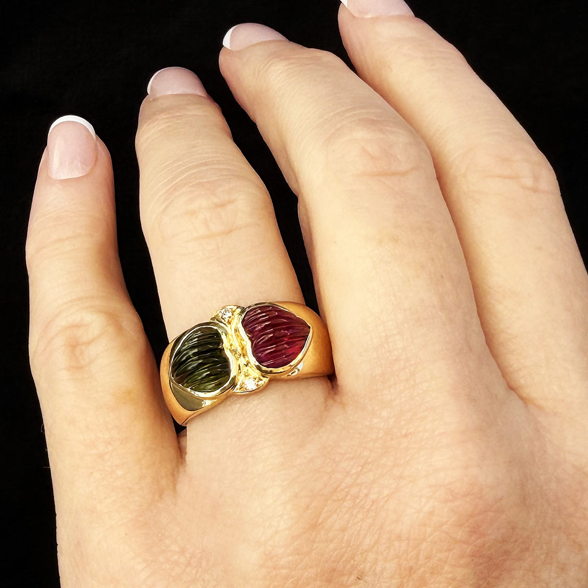 VINTAGE c1980's TOURMALINE &amp; DIAMOND RING 18ct GOLD