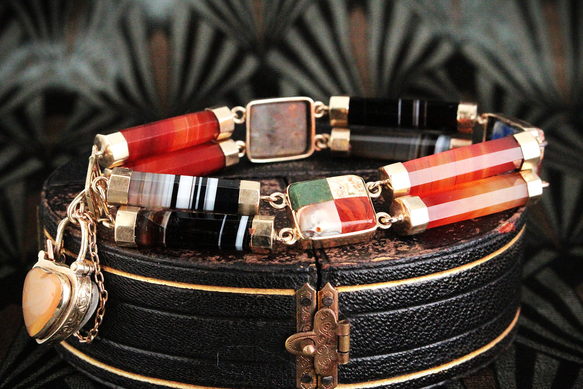 ANTIQUE VICTORIAN AGATE BRACELET 9ct GOLD