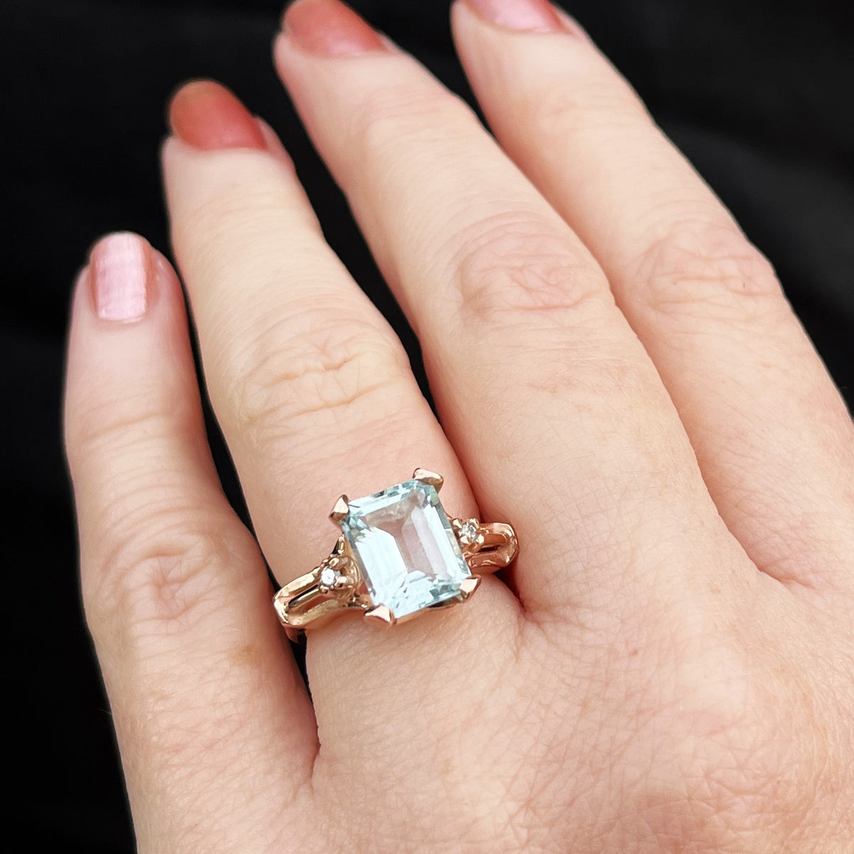 MID CENTURY AQUAMARINE &amp; DIAMOND RING 10ct ROSE GOLD