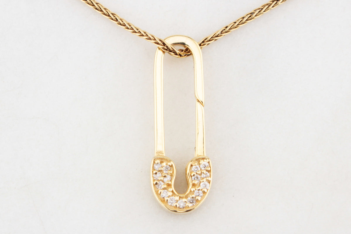 CONTEMPORARY DIAMOND CHARM BALE/EXTENDER 14CT GOLD