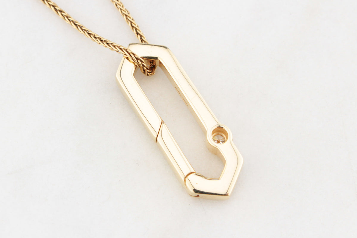 CONTEMPORARY BLACK ENAMEL &amp; DIAMOND CHARM BALE/EXTENDER 14ct GOLD