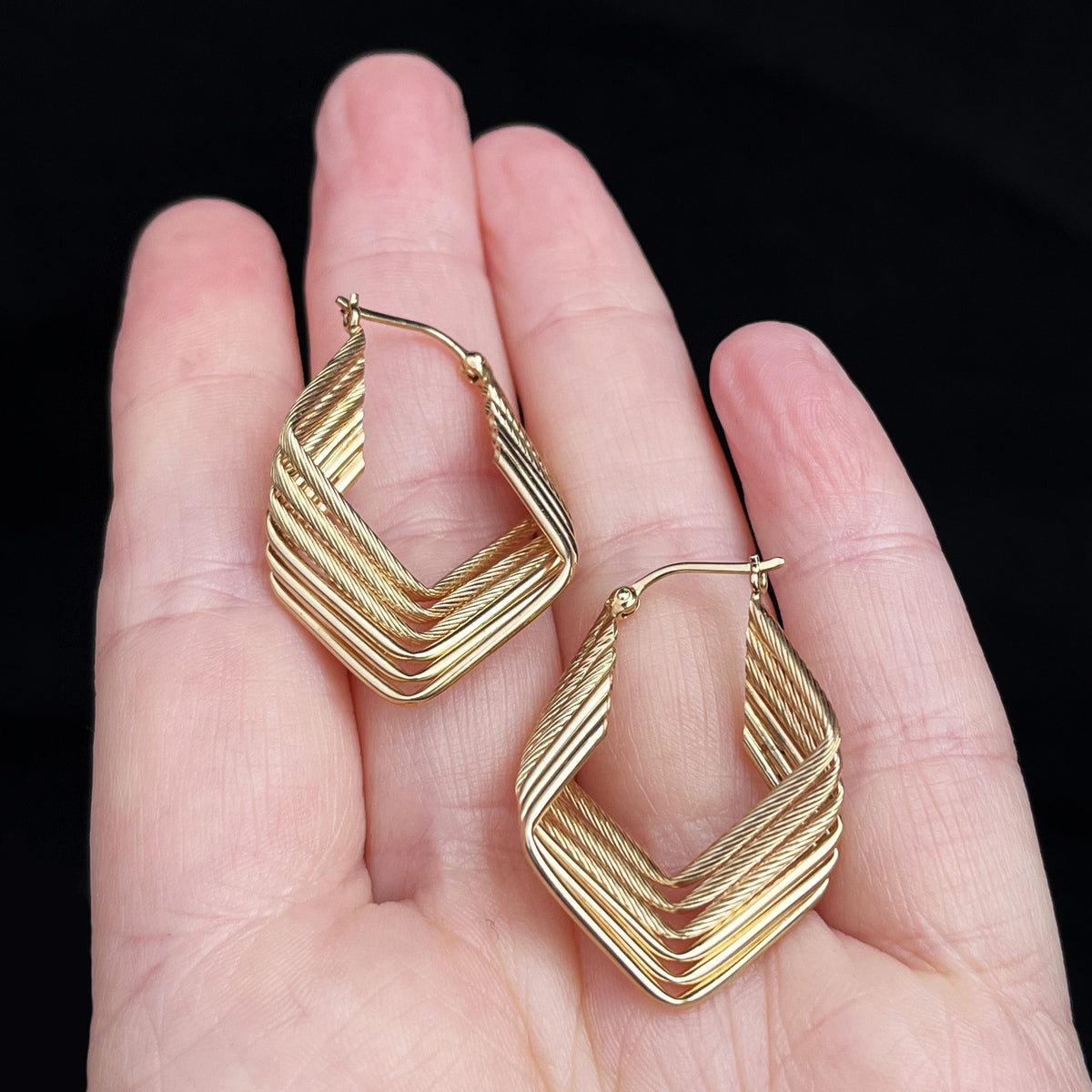 VINTAGE 9ct GOLD TWIST HOOP EARRINGS