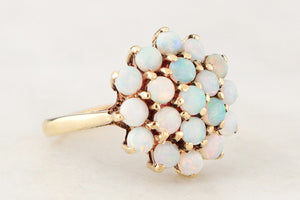 MID-CENTURY 1965 SOLID OPAL CLUSTER RING 9ct GOLD