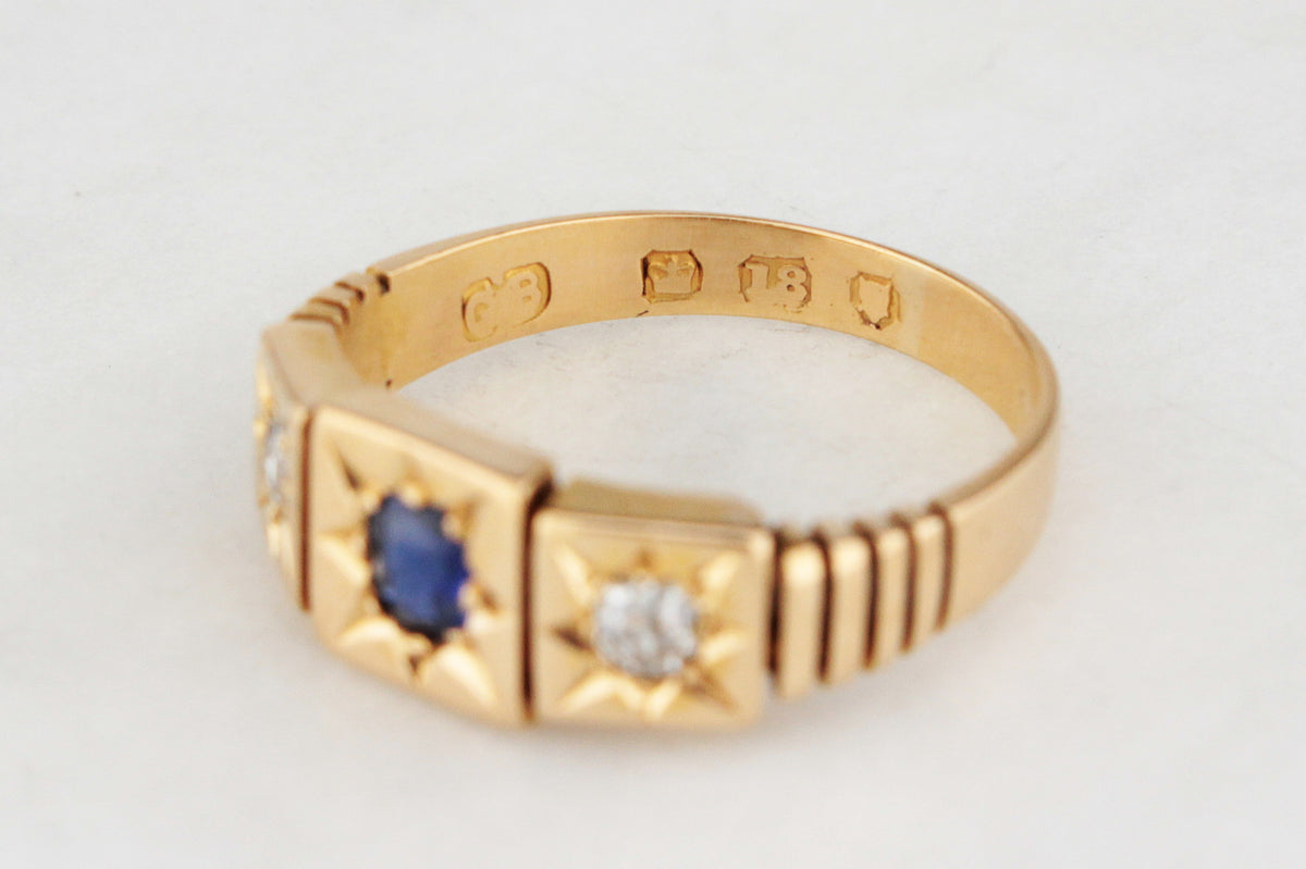 ANTIQUE VICTORIAN c1860 SAPPHIRE &amp; DIAMOND RING IN 18ct GOLD