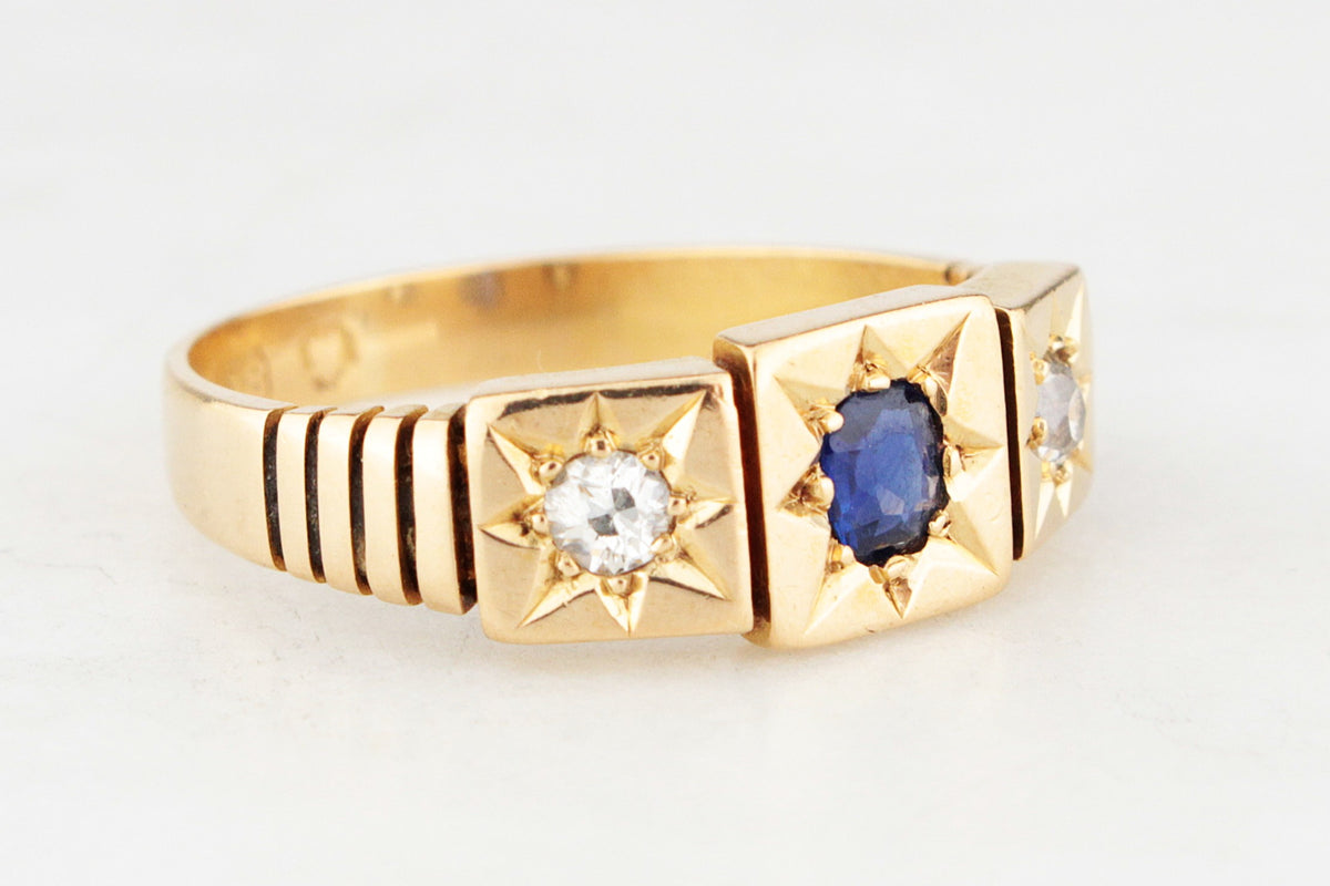 ANTIQUE VICTORIAN c1860 SAPPHIRE &amp; DIAMOND RING IN 18ct GOLD