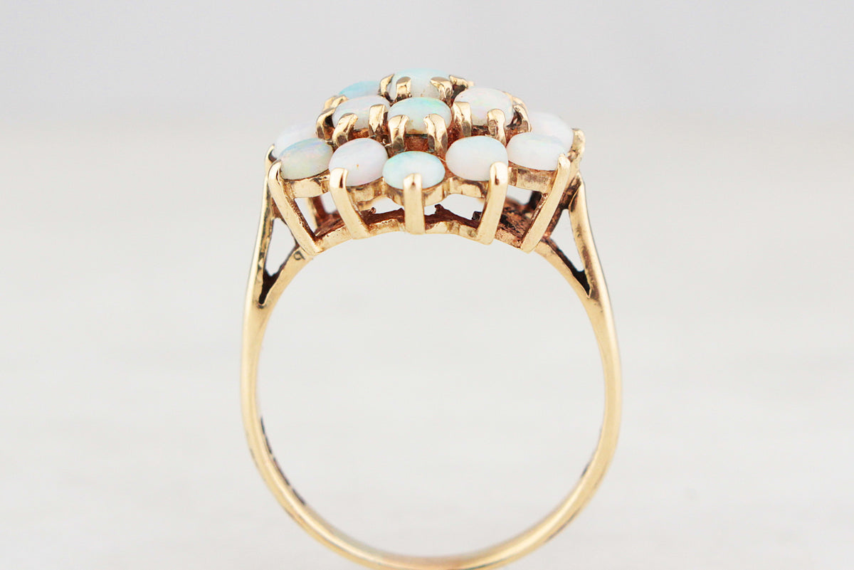 MID-CENTURY 1965 SOLID OPAL CLUSTER RING 9ct GOLD