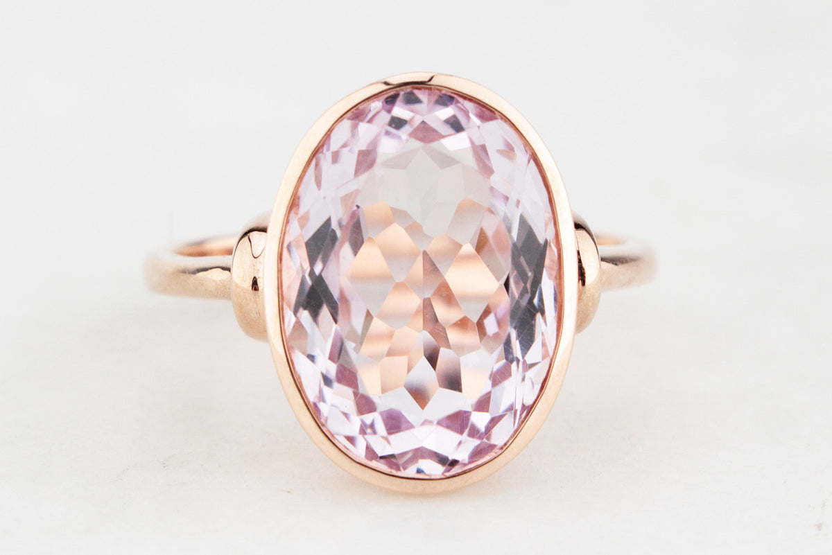 VINTAGE ROSE DE FRANCE AMETHYST RING IN 9ct GOLD