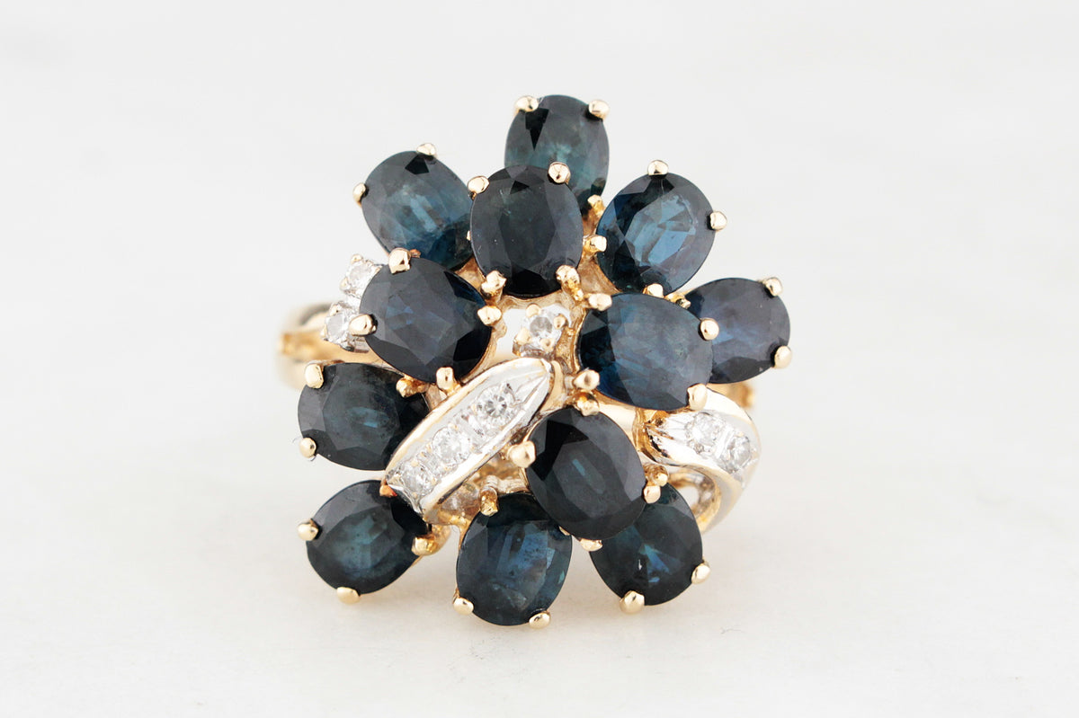 MID-CENTURY SAPPHIRE &amp; DIAMOND COCKTAIL RING IN 14ct GOLD