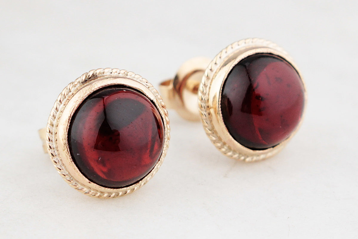 VINTAGE CABOCHON GARNET EARRINGS 9ct GOLD