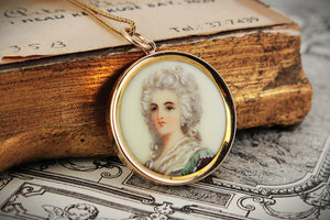 ANTIQUE VICTORIAN ROCOCO REVIVAL PORCELAIN PORTRAIT PENDANT 9ct GOLD