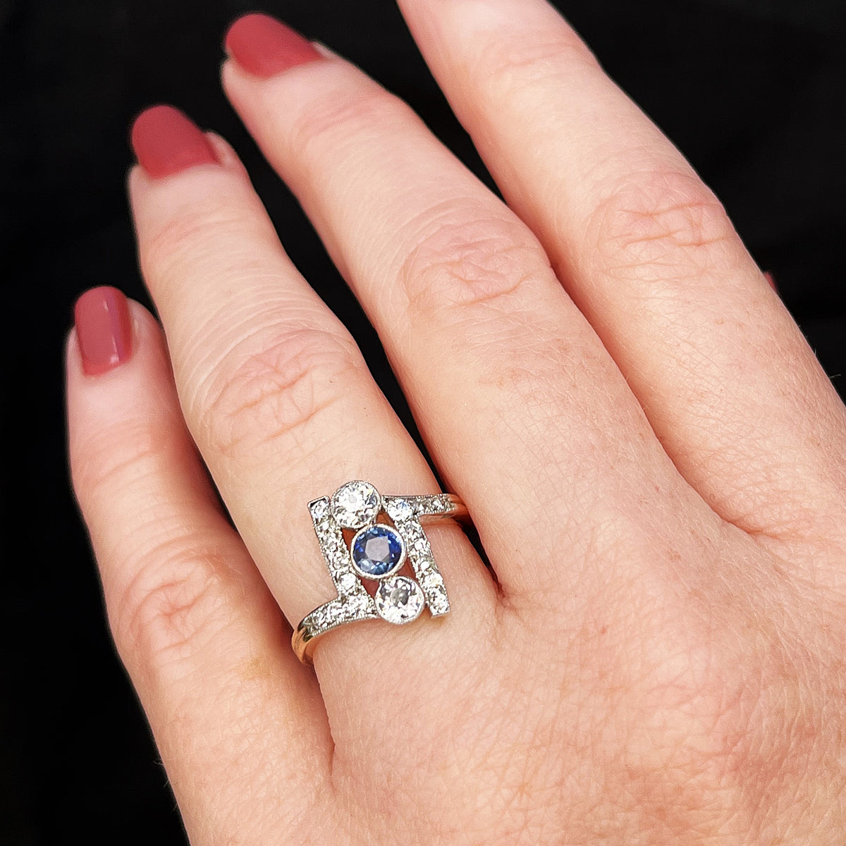 ANTIQUE ART DECO SAPPHIRE &amp; DIAMOND RING 14ct GOLD
