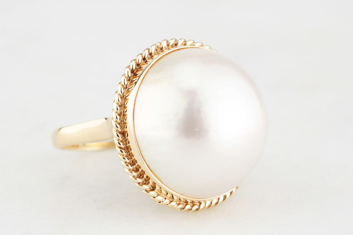 VINTAGE MABE PEARL RING 14ct GOLD