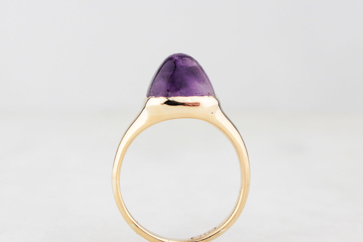 ANTIQUE EDWARDIAN SUGARLOAF AMETHYST RING 18ct GOLD