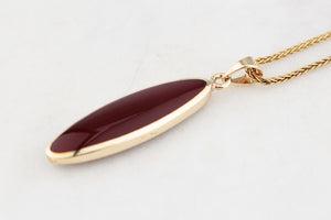 CARNELIAN PENDANT AND EARRING SET 9ct GOLD