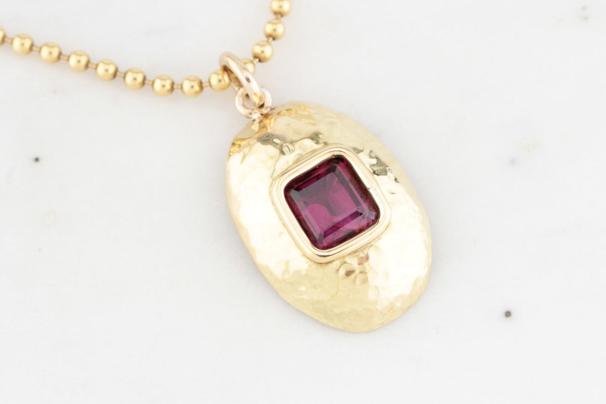 VINTAGE 5ct RHODOLITE GARNET PENDANT 18ct GOLD