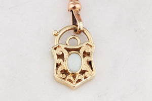 VINTAGE SOLID OPAL FILIGREE PADLOCK 9ct GOLD