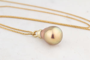 BESPOKE PEACOCK BAROQUE PEARL PENDANT 14ct GOLD