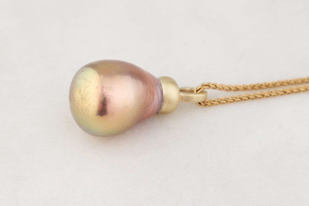 BESPOKE PEACOCK BAROQUE PEARL PENDANT 14ct GOLD