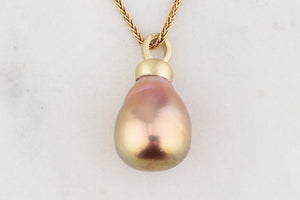 BESPOKE PEACOCK BAROQUE PEARL PENDANT 14ct GOLD