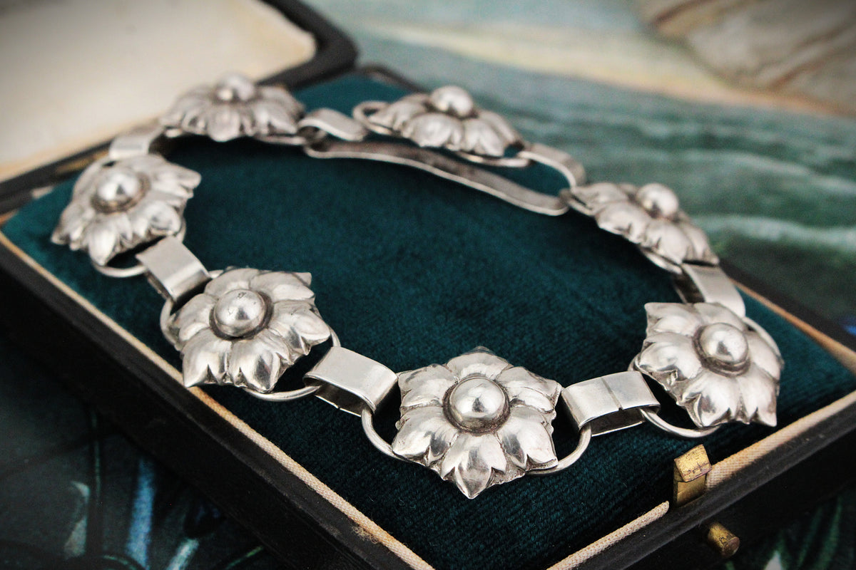 VINTAGE MID-CENTURY 1949 SCANDI STERLING SILVER BRACELET