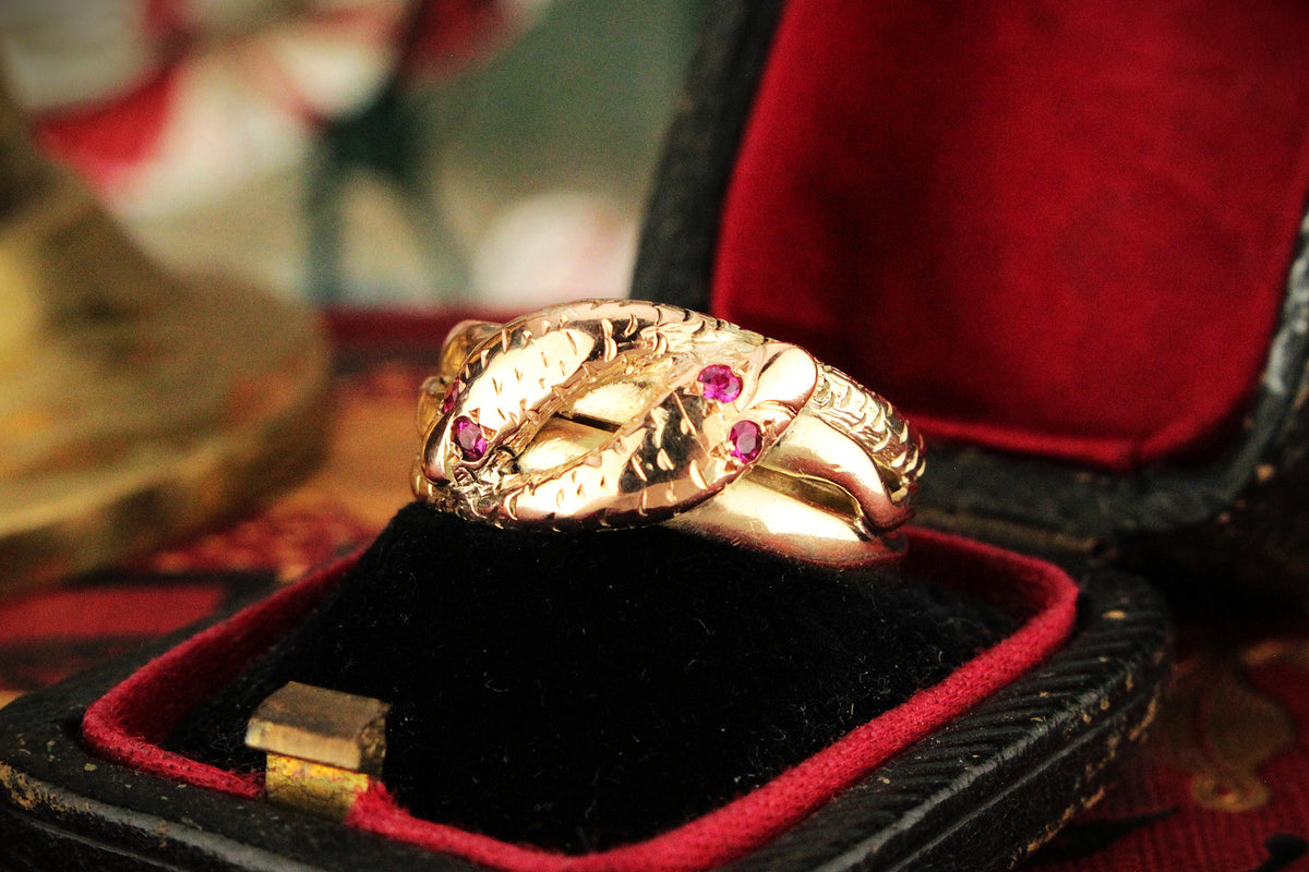 ANTIQUE AUSTRALIAN c1900 SPINEL DOUBLE SNAKE RING 9ct GOLD