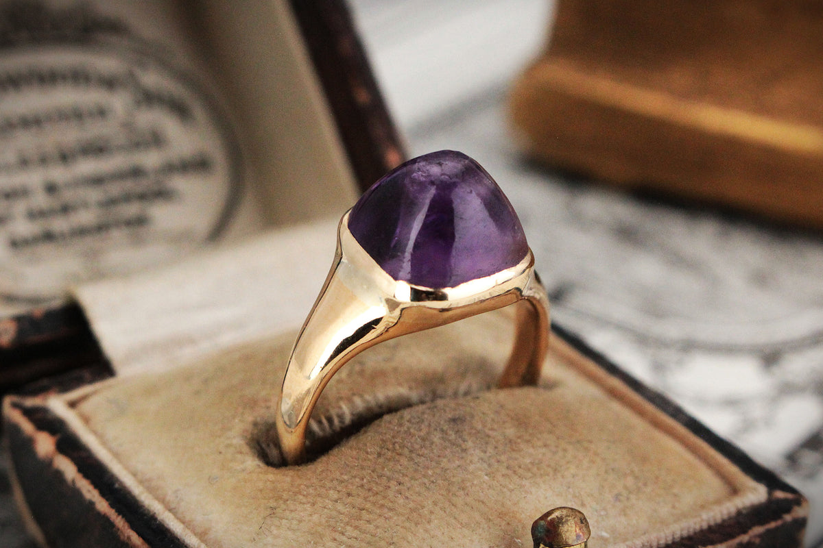 ANTIQUE EDWARDIAN SUGARLOAF AMETHYST RING 18ct GOLD