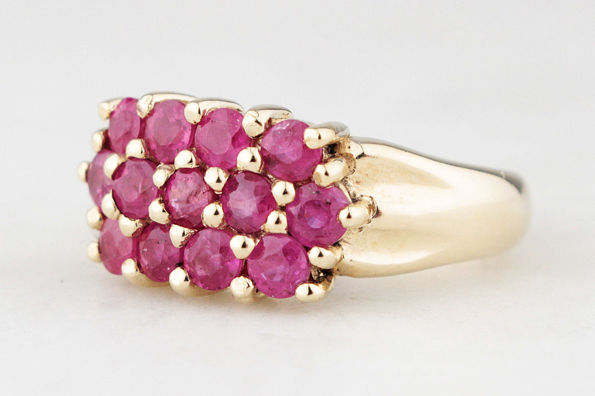 RETRO RUBY RING 9ct GOLD