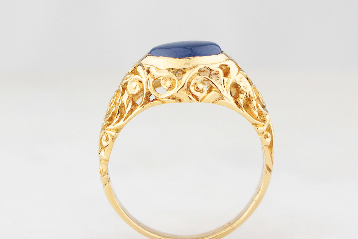 VINTAGE CABOCHON 1.97ct SAPPHIRE 18ct GOLD