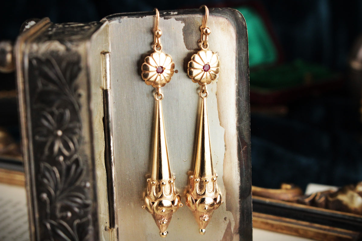 ANTIQUE EDWARDIAN c1900 RUBY EARRINGS 9ct YELLOW GOLD