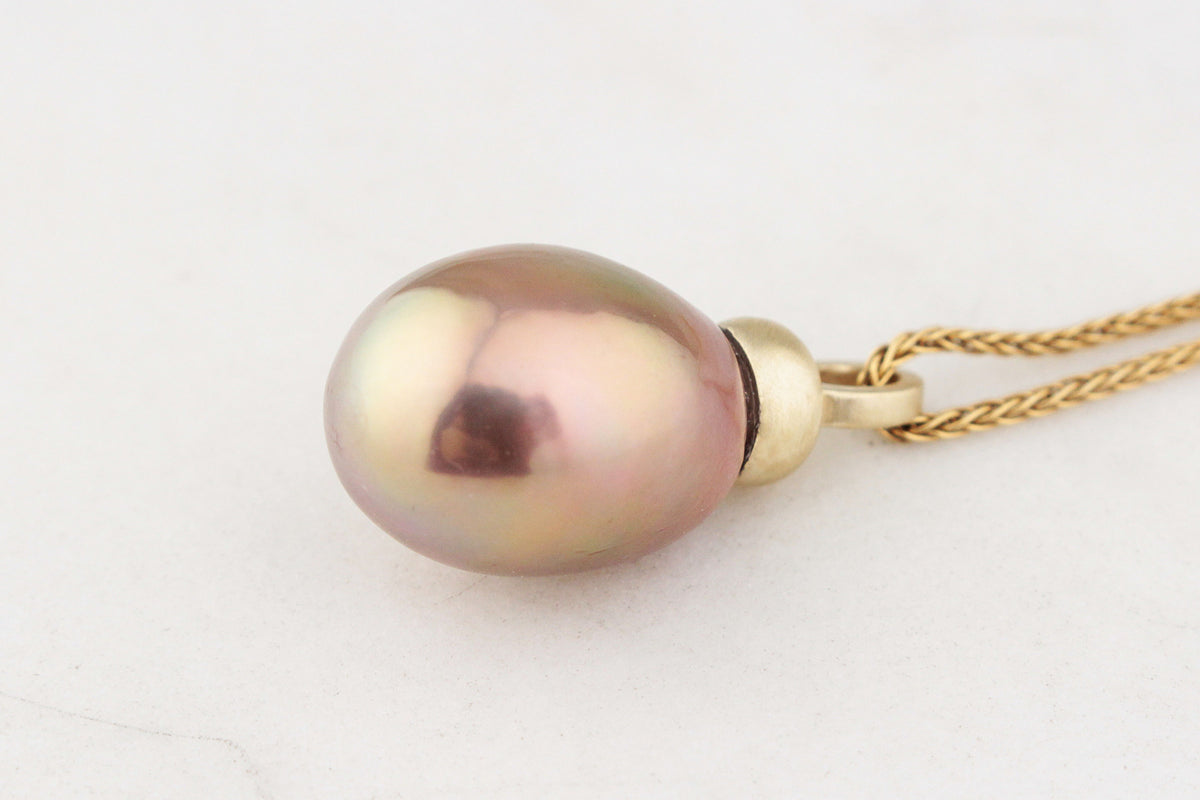 BESPOKE PEACOCK BAROQUE PEARL PENDANT 14ct GOLD