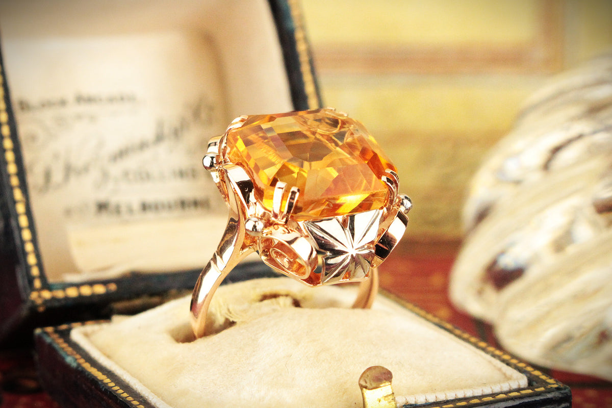 VINTAGE c1950 12.40ct CITRINE COCKTAIL RING 18ct GOLD